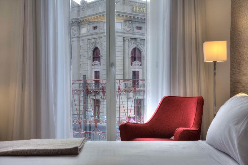 NH Collection Porto Batalha image