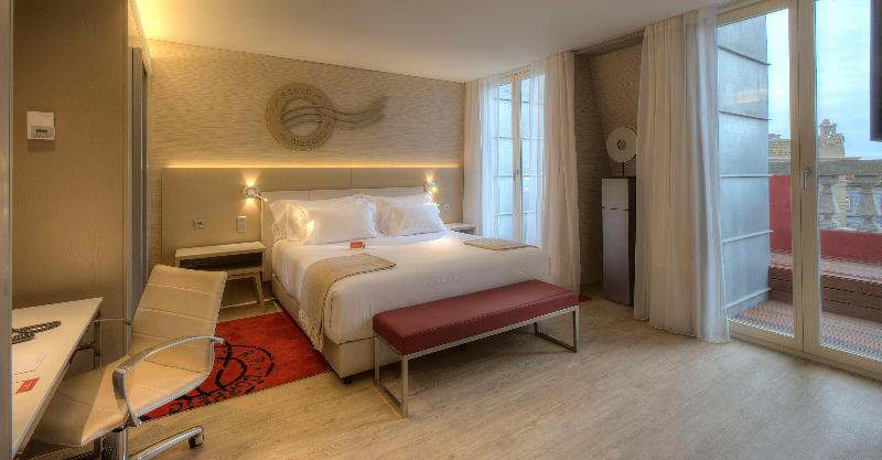 NH Collection Porto Batalha image