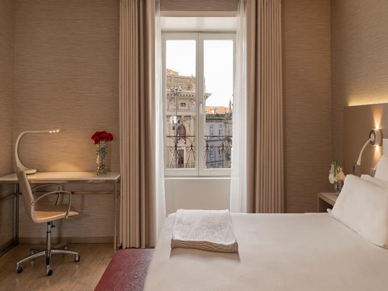 NH Collection Porto Batalha image