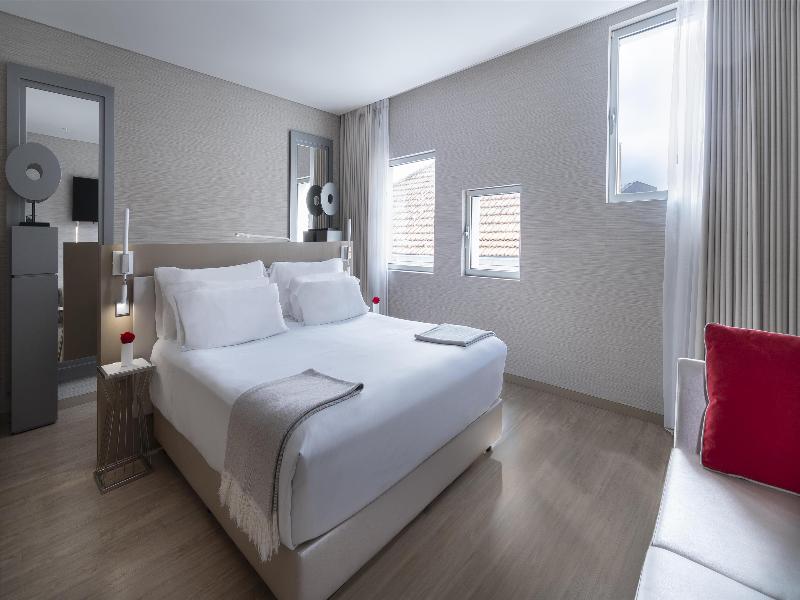 NH Collection Porto Batalha image