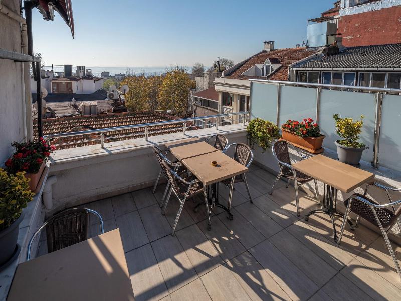 Feyza Apartments image