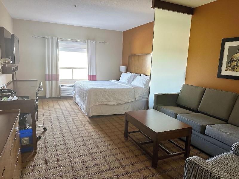 Four Points by Sheraton Edmonton Gateway image