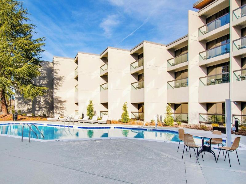Sheraton Chapel Hill Hotel image