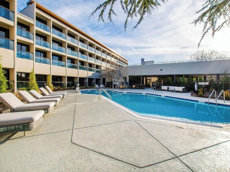 Sheraton Chapel Hill Hotel image