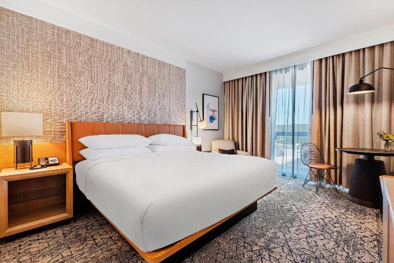 Sheraton Chapel Hill Hotel image
