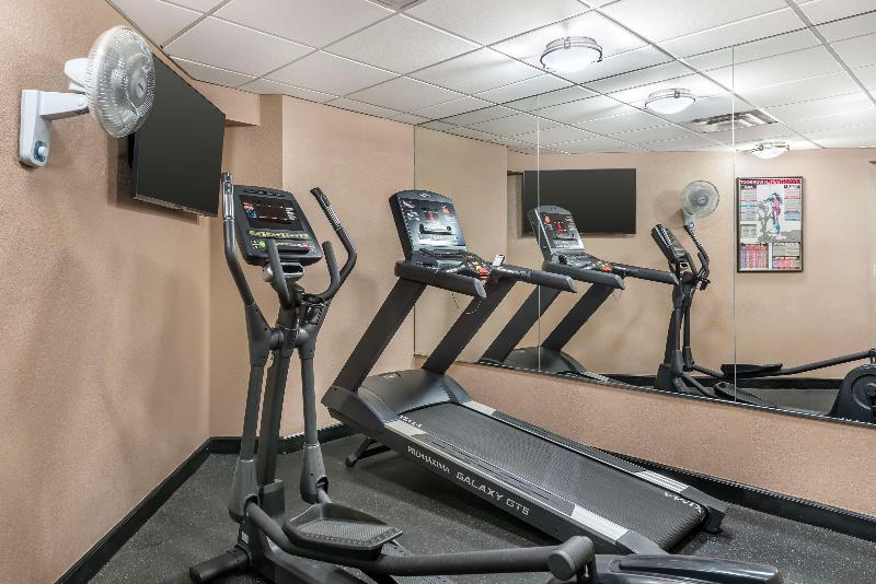 Best Western Plus Peak Vista Inn & Suites image