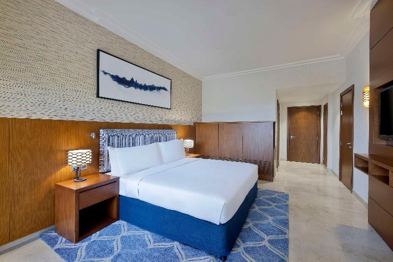 DoubleTree by Hilton Resort & Spa Marjan Island image