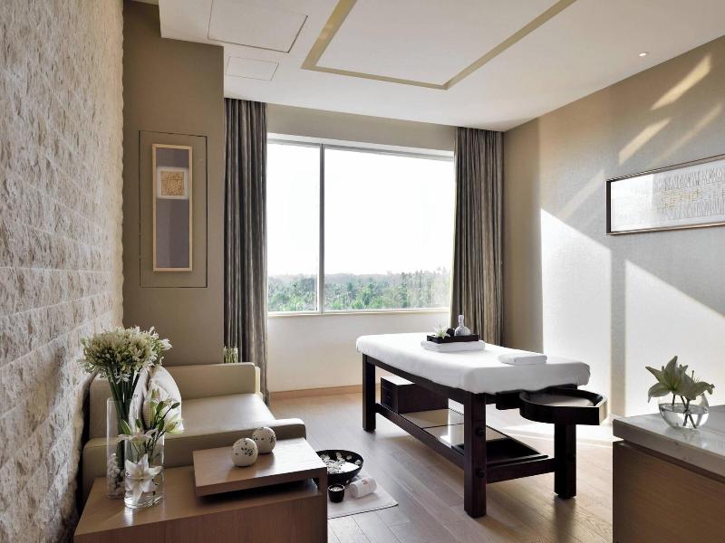 Kochi Marriott Hotel image