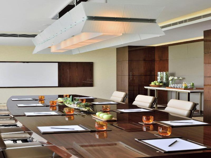 Kochi Marriott Hotel image