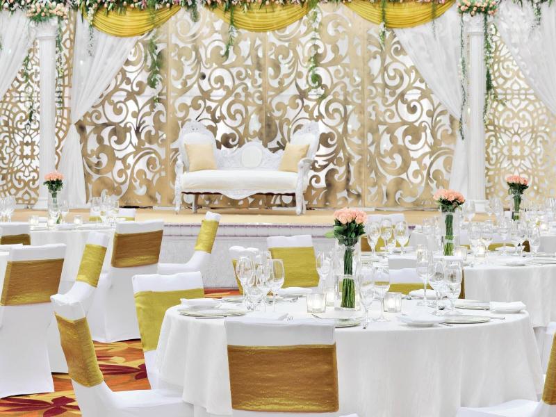 Kochi Marriott Hotel image