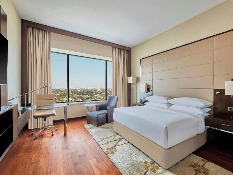 Kochi Marriott Hotel image