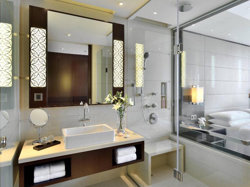 Kochi Marriott Hotel image