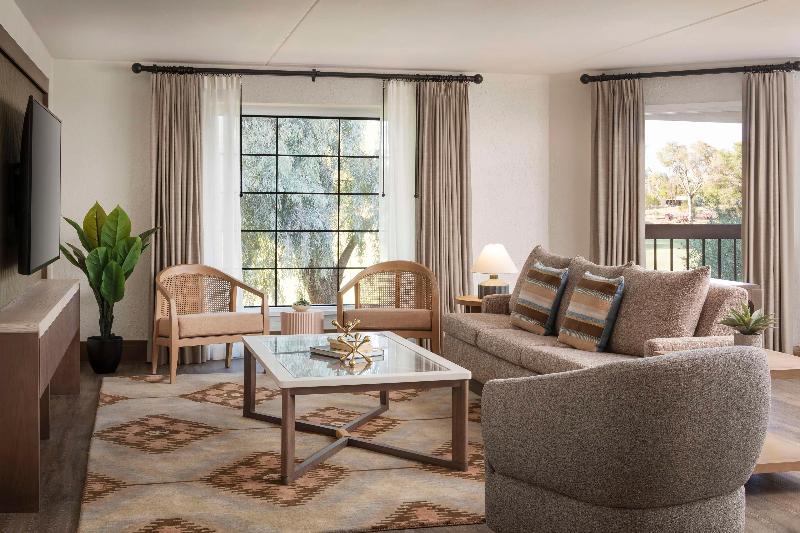 Scottsdale Resort And Spa Curio Collection Hilton image