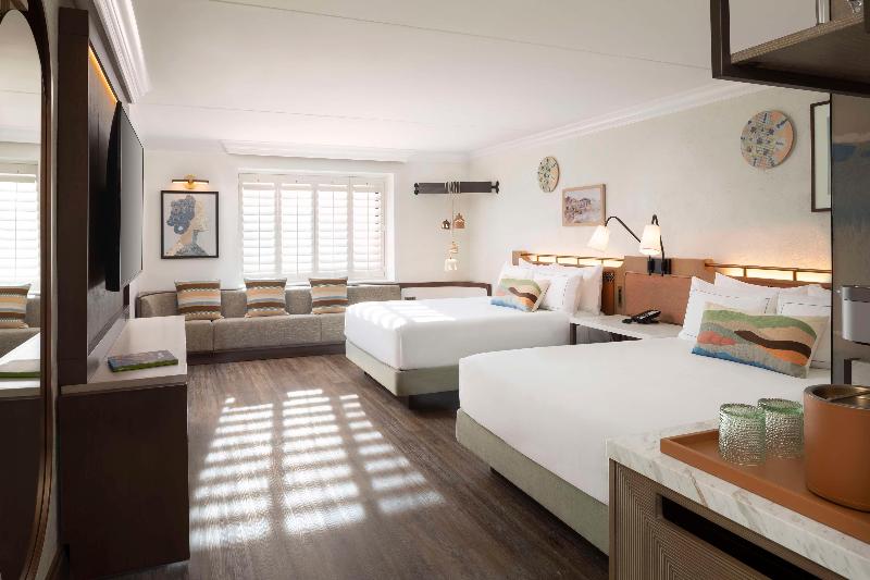 Scottsdale Resort And Spa Curio Collection Hilton image