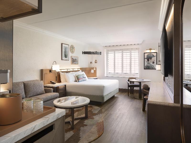 Scottsdale Resort And Spa Curio Collection Hilton image
