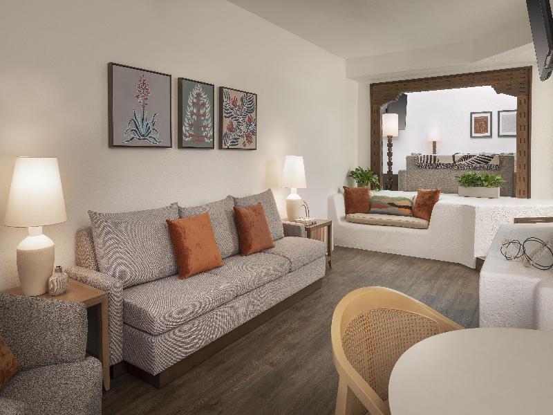 Scottsdale Resort And Spa Curio Collection Hilton image