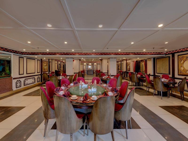 Islamabad Marriott Hotel image