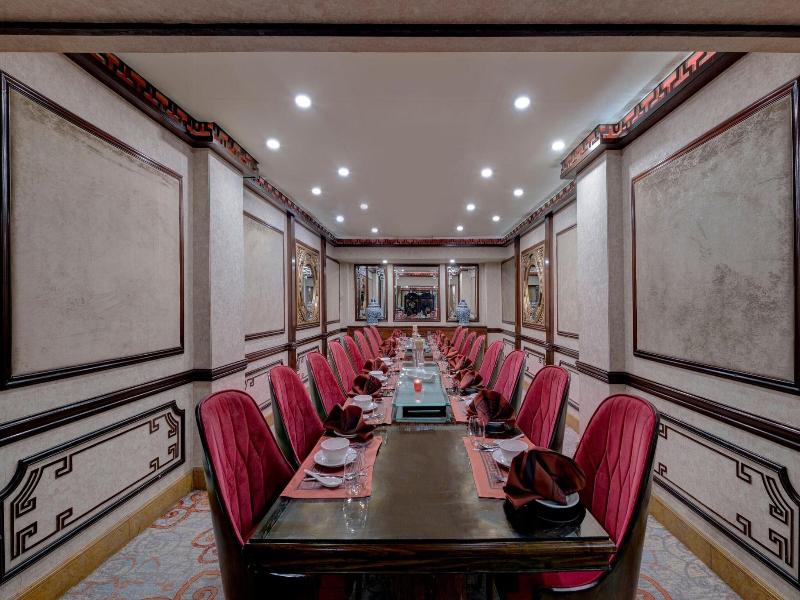 Islamabad Marriott Hotel image