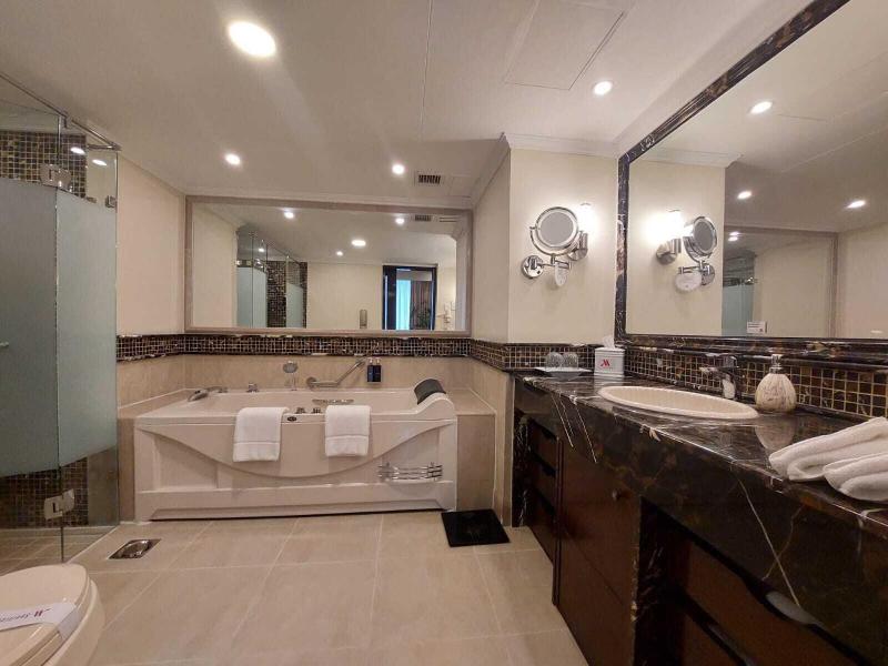 Islamabad Marriott Hotel image
