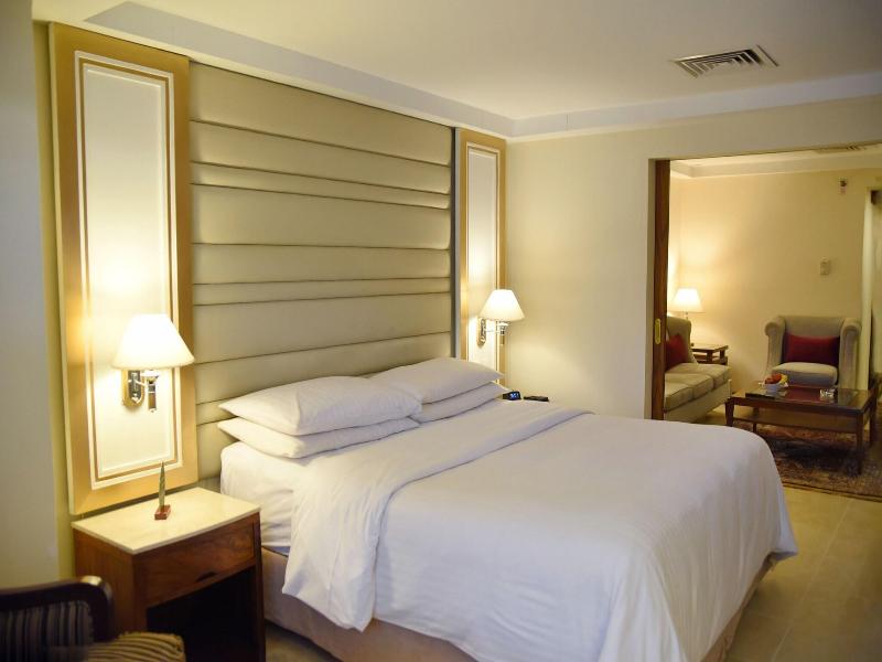 Islamabad Marriott Hotel image