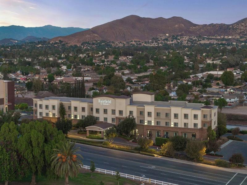 Fairfield Inn & Suites Riverside Corona/Norco image