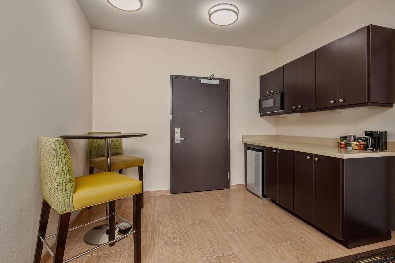 Fairfield Inn & Suites Riverside Corona/Norco image