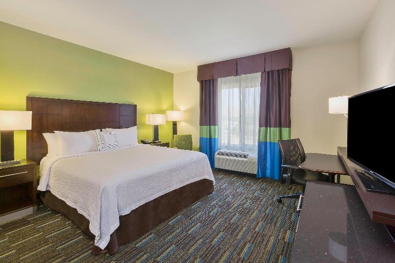 Fairfield Inn & Suites Riverside Corona/Norco image