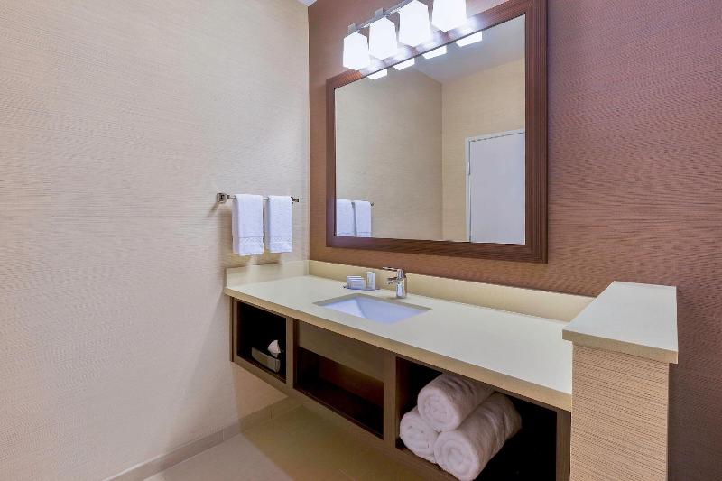 Fairfield Inn & Suites Riverside Corona/Norco image