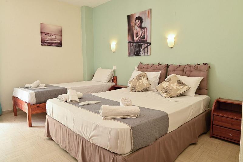 Gina's Studios image