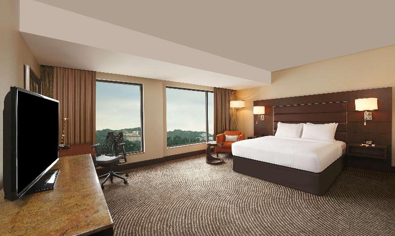 Hilton Garden Inn Trivandrum image