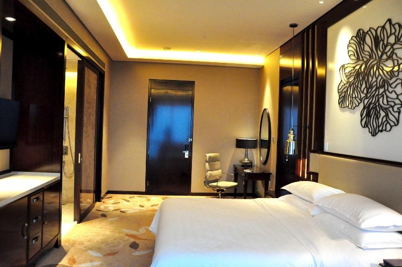 Sheraton Changde Wuling Hotel image