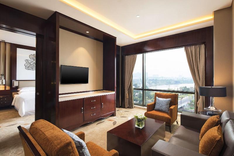 Sheraton Changde Wuling Hotel image