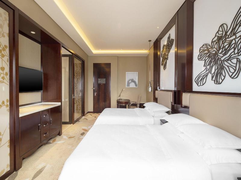 Sheraton Changde Wuling Hotel image