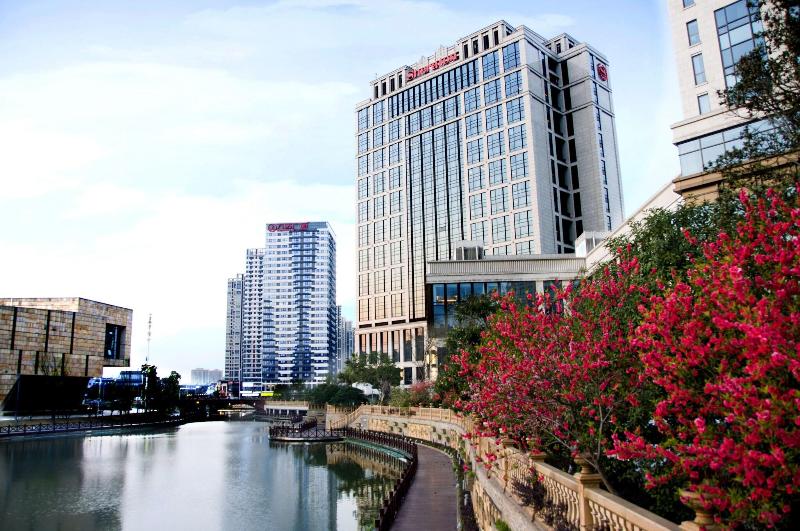 Sheraton Changde Wuling Hotel image