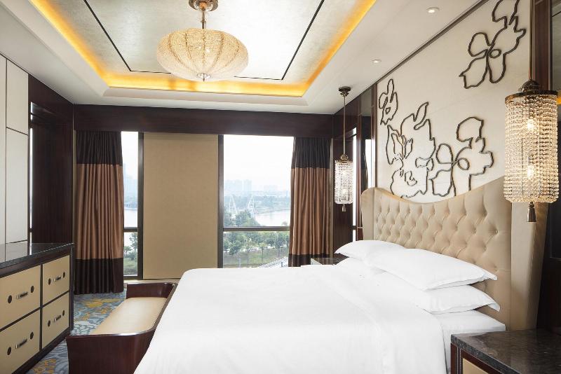 Sheraton Changde Wuling Hotel image