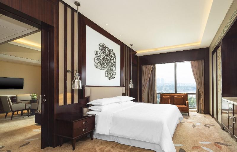 Sheraton Changde Wuling Hotel image