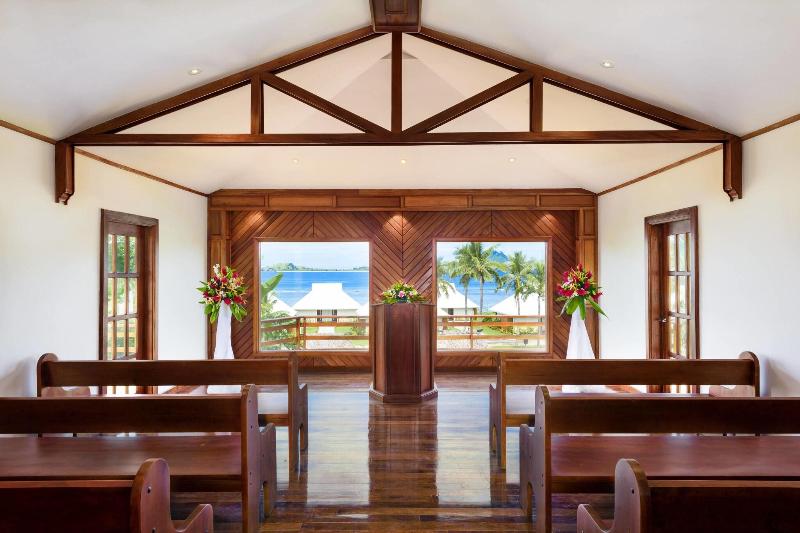 Sheraton Resort & Spa, Tokoriki Island, Fiji image