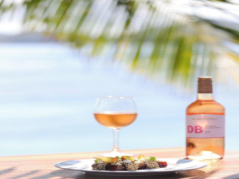 Sheraton Resort & Spa, Tokoriki Island, Fiji image