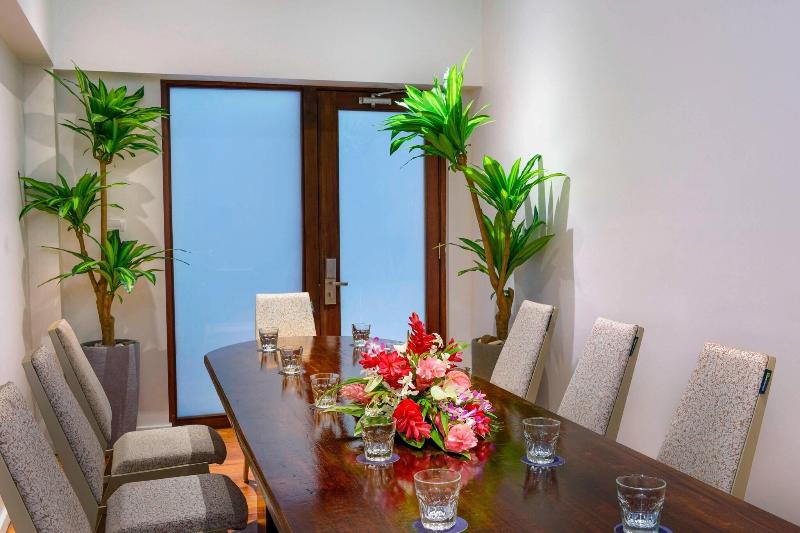 Sheraton Resort & Spa, Tokoriki Island, Fiji image
