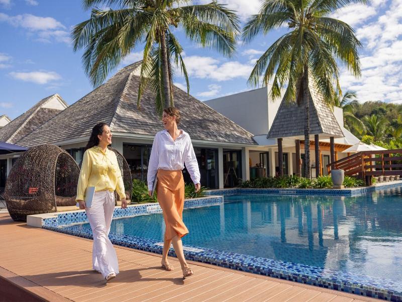 Sheraton Resort & Spa, Tokoriki Island, Fiji image