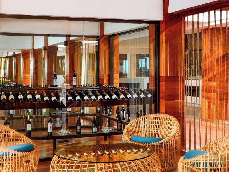 Sheraton Resort & Spa, Tokoriki Island, Fiji image