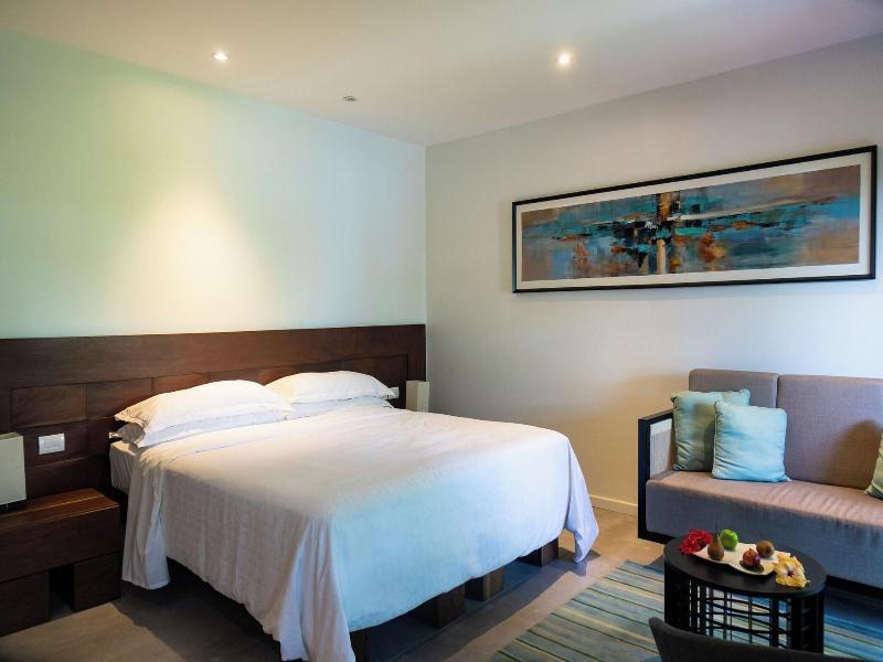 Sheraton Resort & Spa, Tokoriki Island, Fiji image
