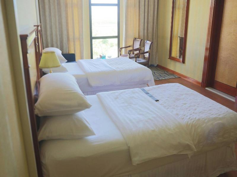 Le Meridien Hotel Medina image