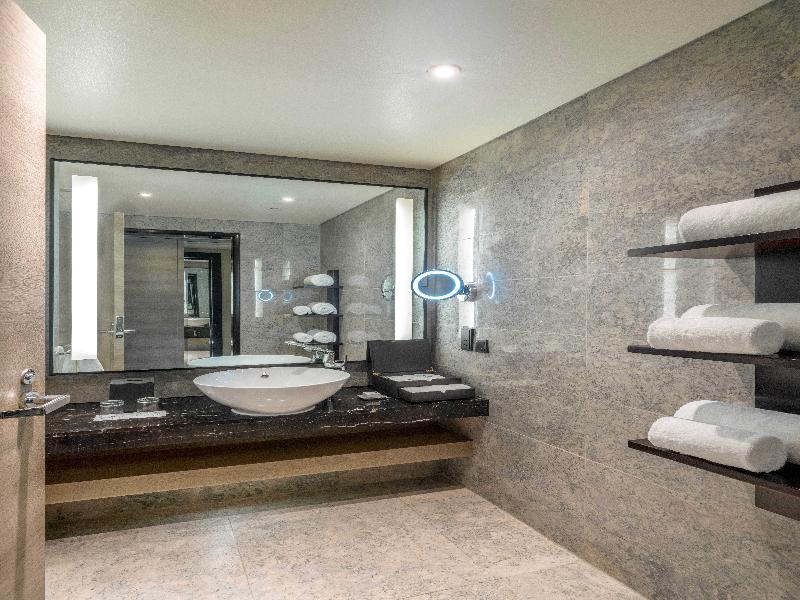 Hyatt Regency Manila City of Dreams image