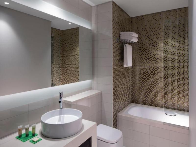 Movenpick Hotel & Residences Hajar Tower Makkah image