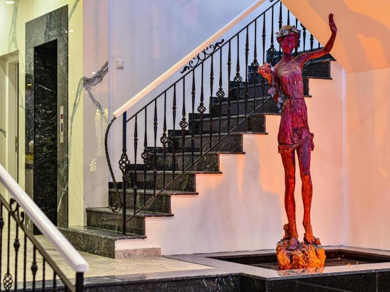 Dorona Hotel image