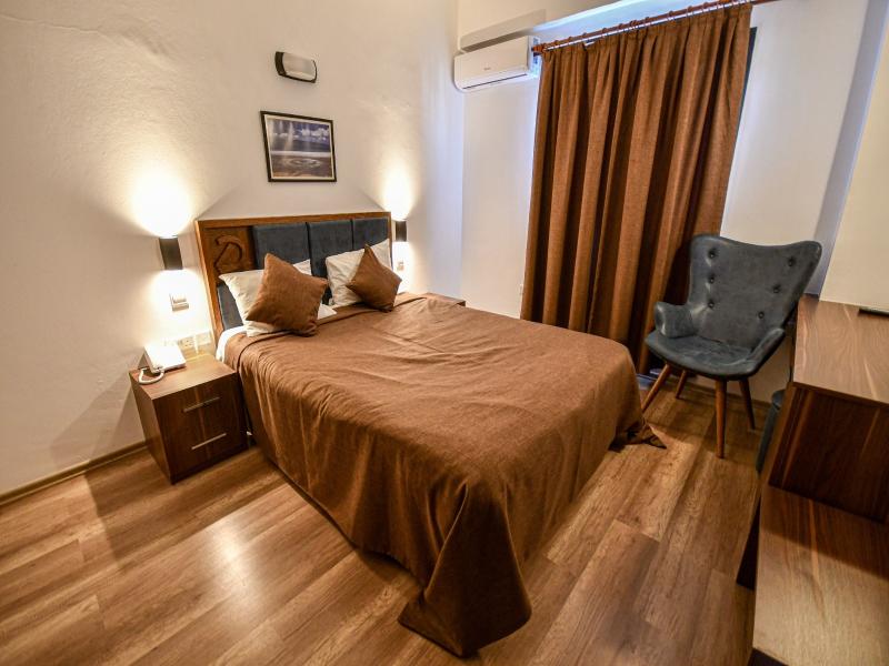 Dorona Hotel image