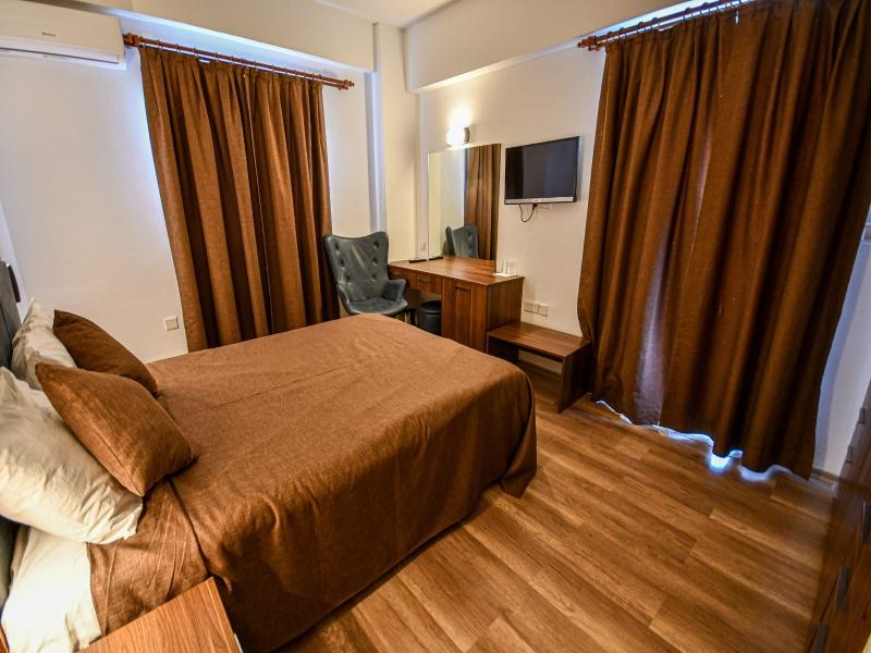 Dorona Hotel image