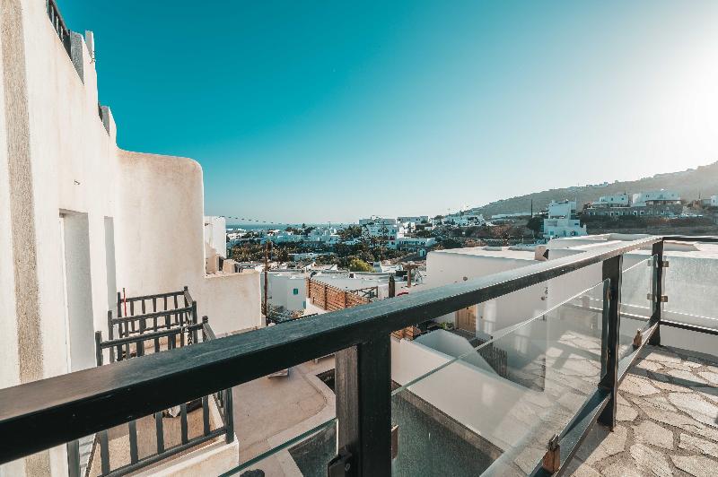 Mr & Mrs White Mykonos