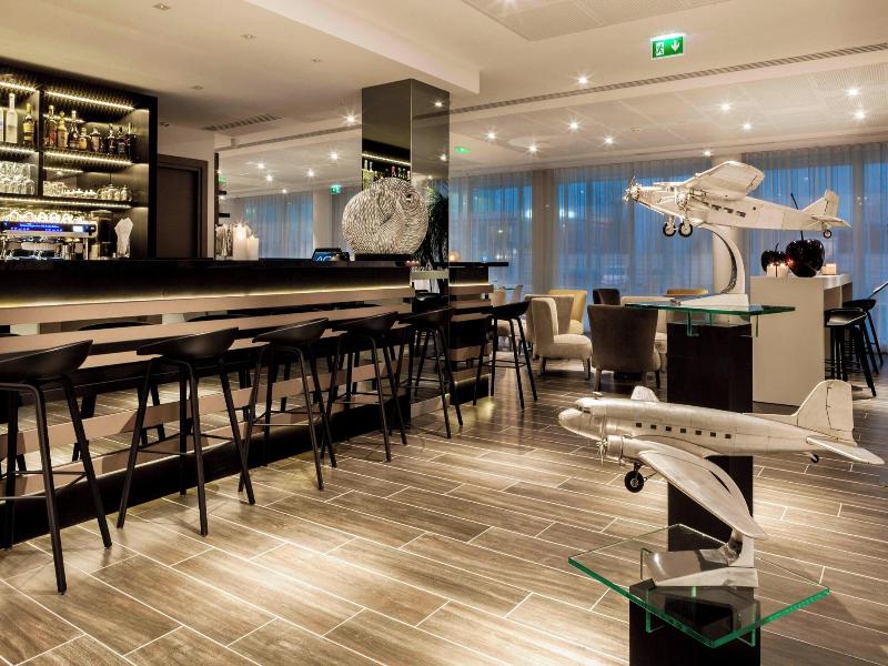 Ac Hotel By Marriott Paris Le Bourget Airport image